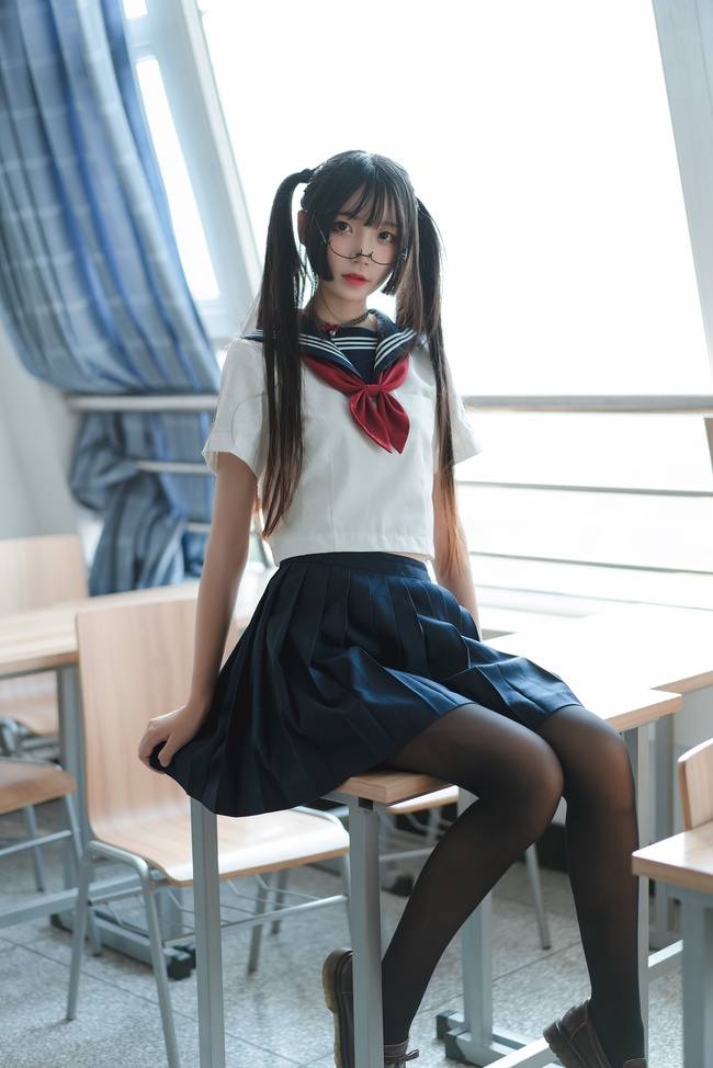 1666108296 0a7905e16174c63